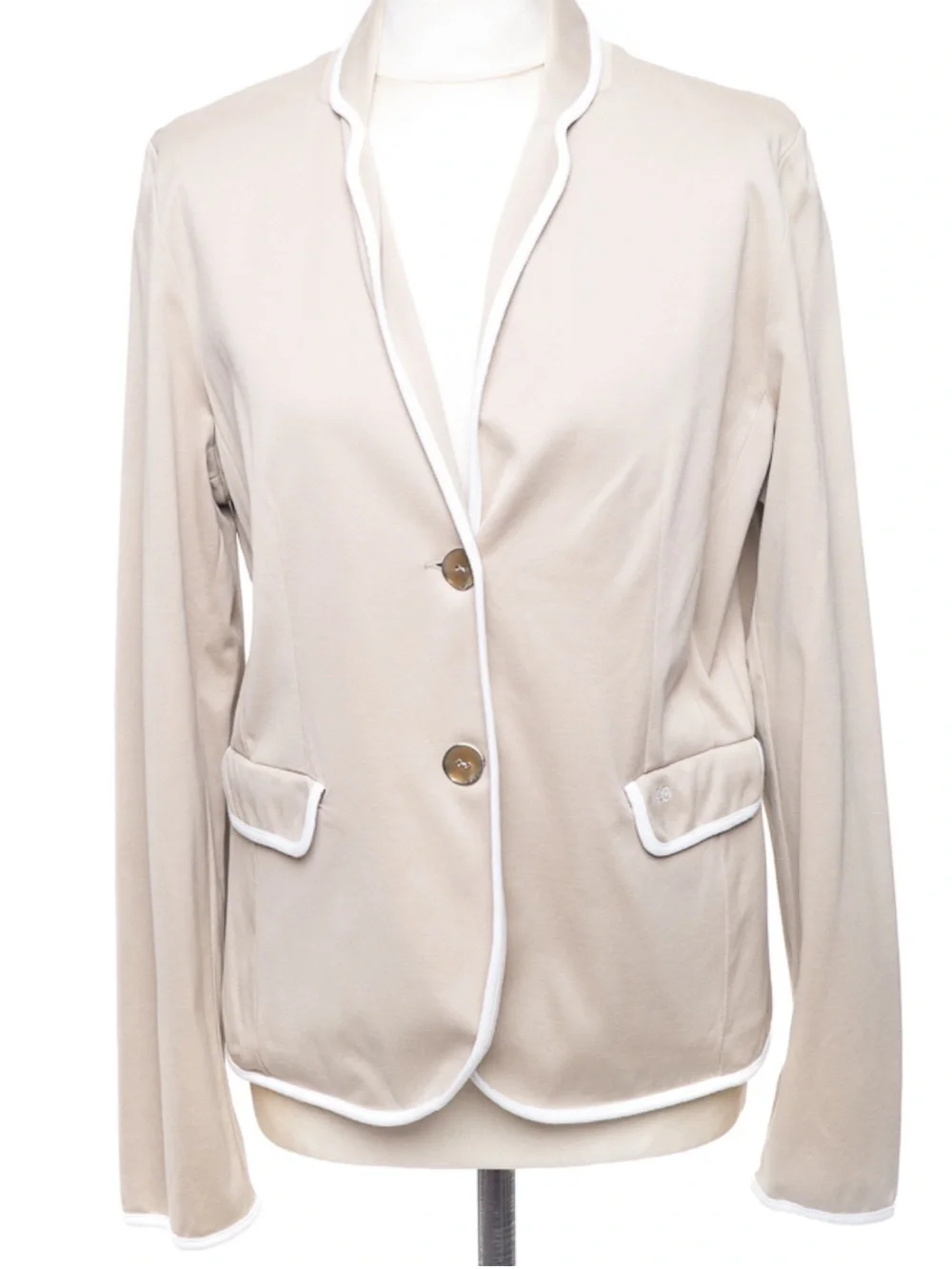 Escada tailored blazer
